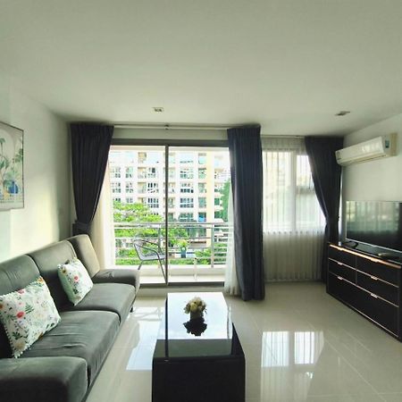 The Urban City Center By Fantasea Beach Pattaya Exteriér fotografie
