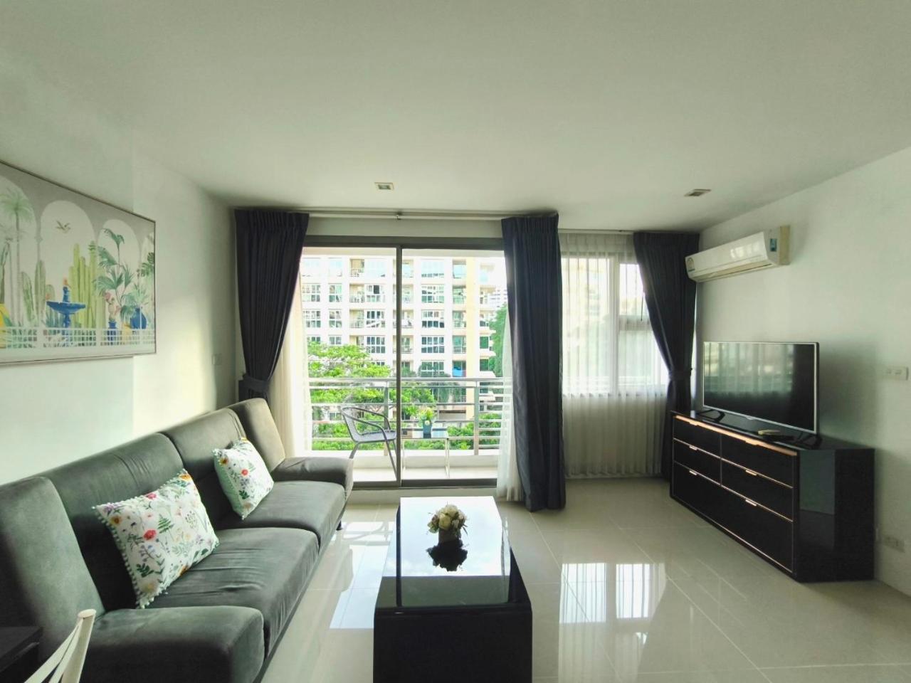 The Urban City Center By Fantasea Beach Pattaya Exteriér fotografie