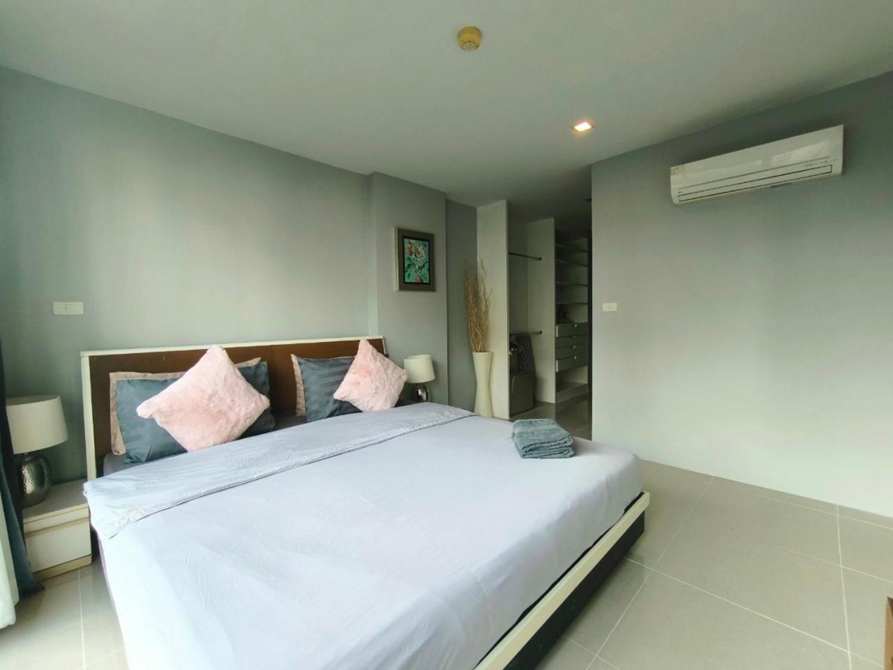 The Urban City Center By Fantasea Beach Pattaya Exteriér fotografie